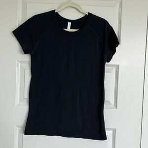 Athleta Momentum Workout Shirt